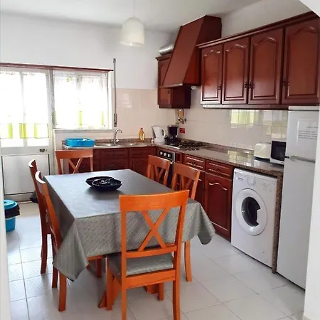 펜션 Sol Alojamentos 발리알