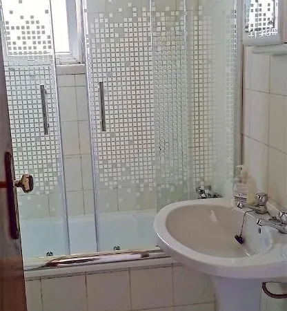 펜션 Sol Alojamentos 발리알