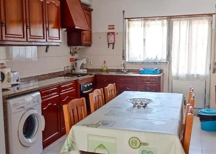 בית נופש Sol Alojamentos בליאל